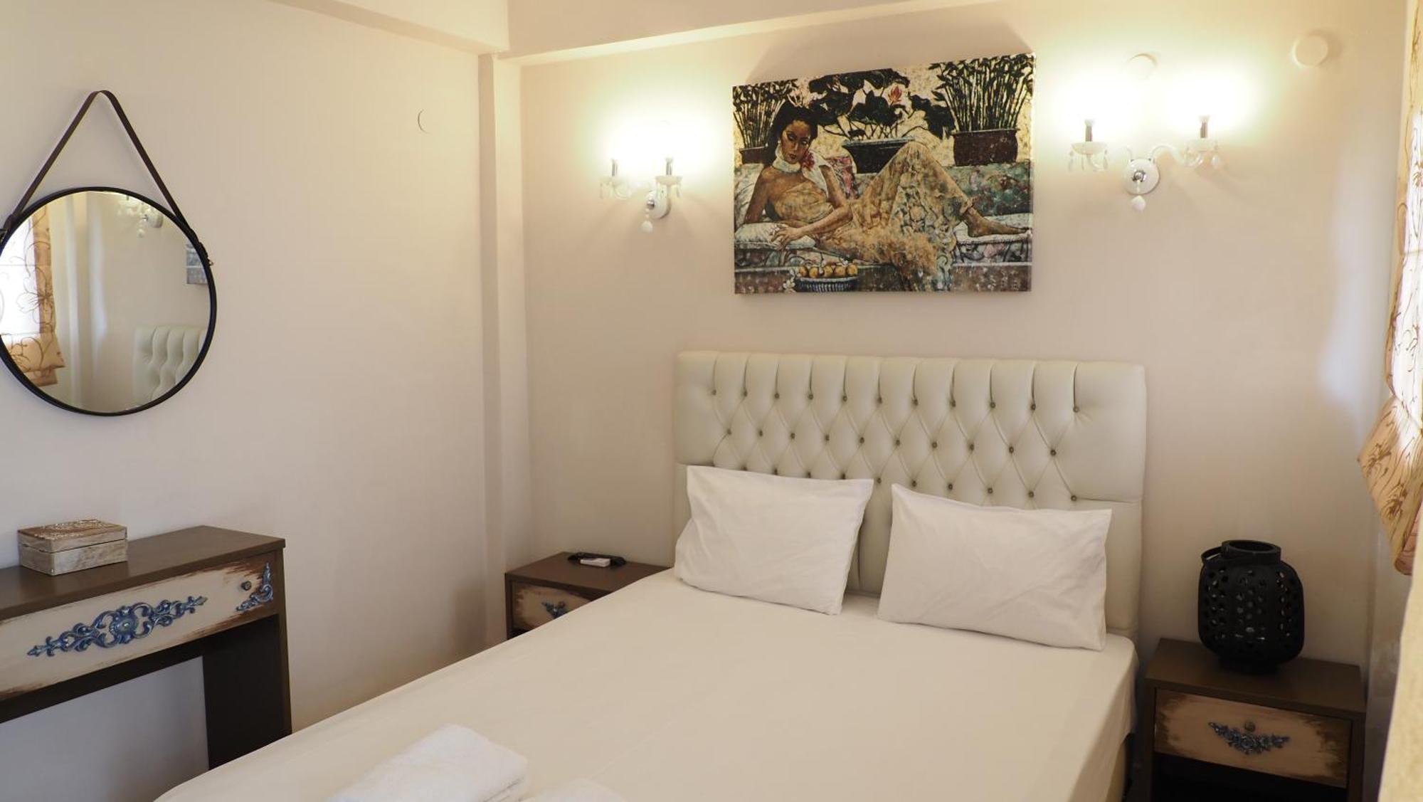 Leonidas Apartments And Suites Mola Kalyva Luaran gambar
