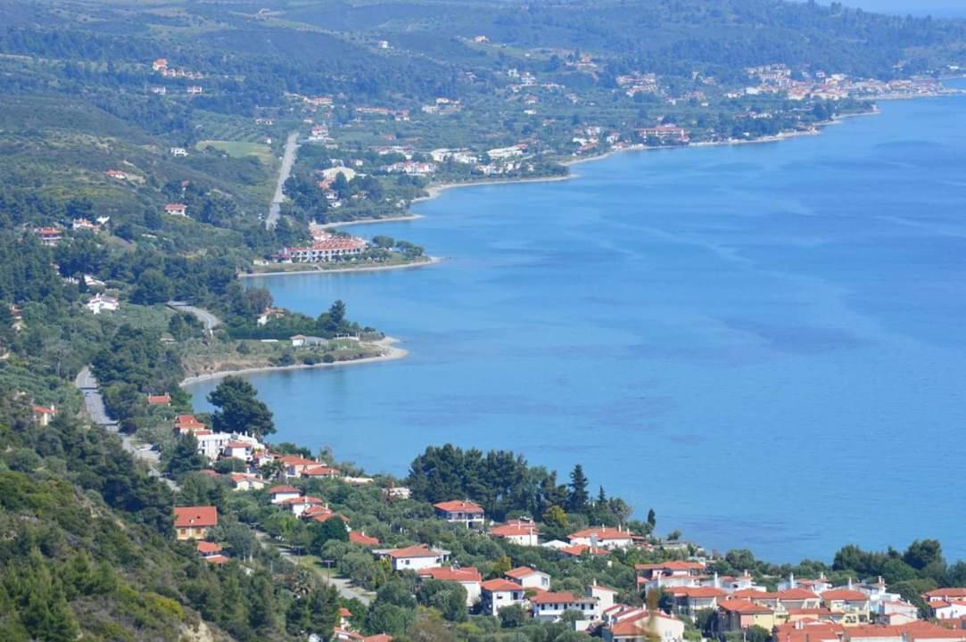 Leonidas Apartments And Suites Mola Kalyva Luaran gambar