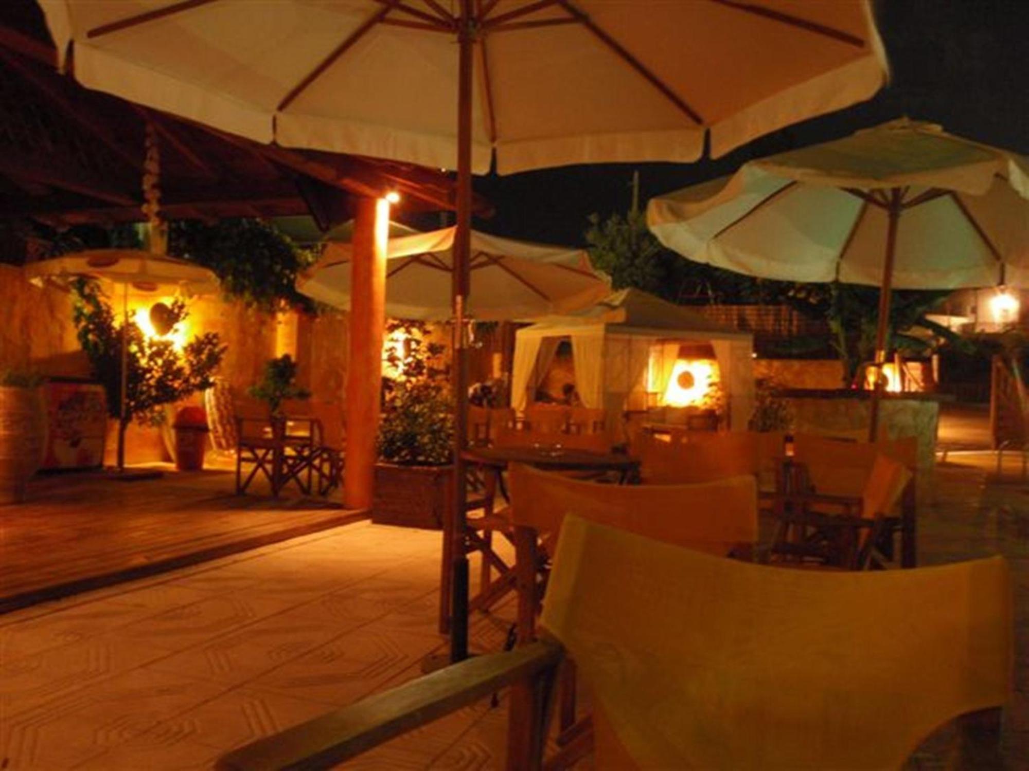 Leonidas Apartments And Suites Mola Kalyva Luaran gambar