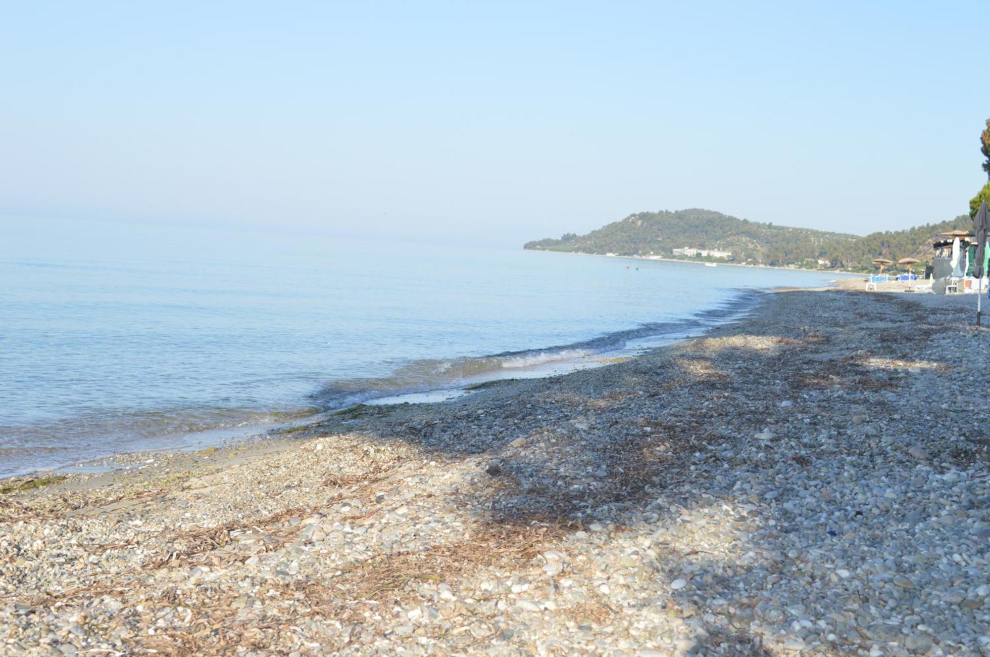 Leonidas Apartments And Suites Mola Kalyva Luaran gambar